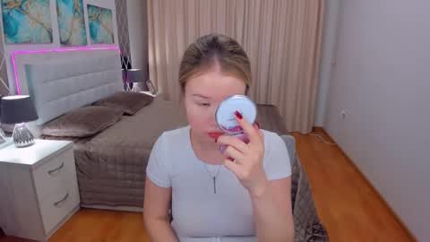 Barbara online show from 02/09/25, 02:29