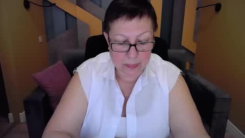 Snapshot of barbaraturners chatting on 01/05/25, 06:35 barbaraturners online show from 01/05/25, 06:35