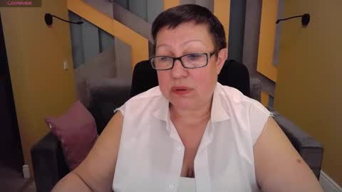 Snapshot of barbaraturners chatting on 01/19/25, 06:32 barbaraturners online show from 01/19/25, 06:32