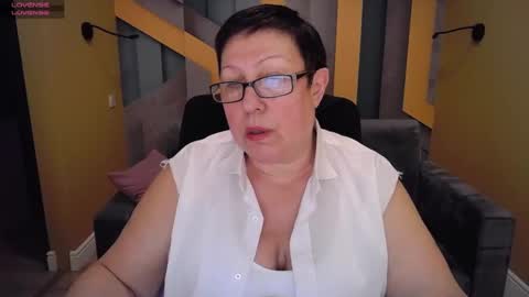 Snapshot of barbaraturners chatting on 02/02/25, 06:31 barbaraturners online show from 02/02/25, 06:31