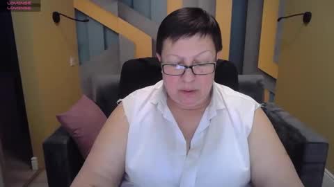 Snapshot of barbaraturners chatting on 02/03/25, 10:11 barbaraturners online show from 02/03/25, 10:11