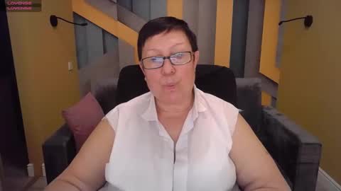 Snapshot of barbaraturners chatting on 02/08/25, 05:29 barbaraturners online show from 02/08/25, 05:29