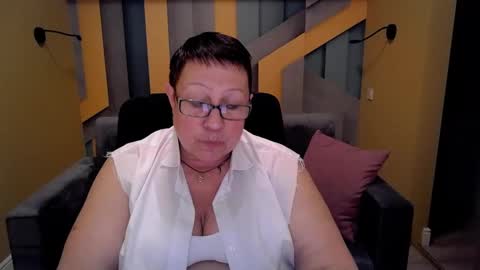 Snapshot of barbaraturners chatting on 03/03/25, 09:48 barbaraturners online show from 03/03/25, 09:48