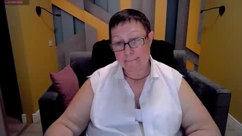 Snapshot of barbaraturners chatting on 03/12/25, 11:22 barbaraturners online show from 03/12/25, 11:22