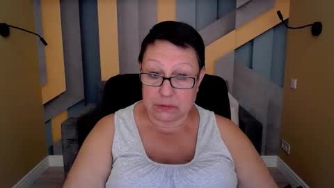 Snapshot of barbaraturners chatting on 09/08/25, 06:40 barbaraturners online show from 09/08/25, 06:40