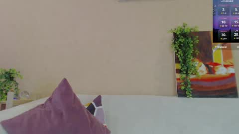 Snapshot of barbarian_girl chatting on 04/20/26, 09:56 Amina online show from 04/20/26, 09:56