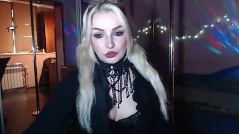 Snapshot of barbarissssska chatting on 05/28/26, 10:23 Victoria online show from 05/28/26, 10:23