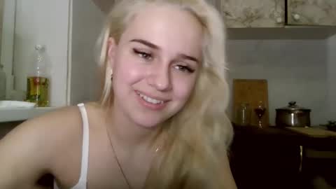 Snapshot of barbie___girl chatting on 01/17/26, 08:34 barbie___girl online show from 01/17/26, 08:34