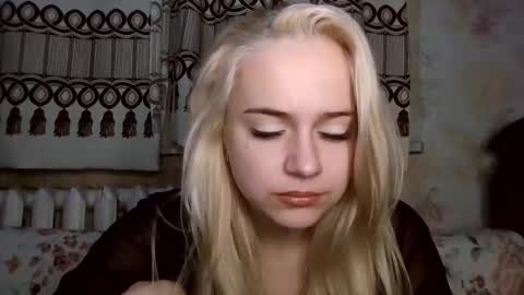 Snapshot of barbie___girl chatting on 01/18/26, 03:16 barbie___girl online show from 01/18/26, 03:16