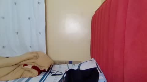 Snapshot of barbie_bby chatting on 04/22/26, 09:27 barbie_bby online show from 04/22/26, 09:27