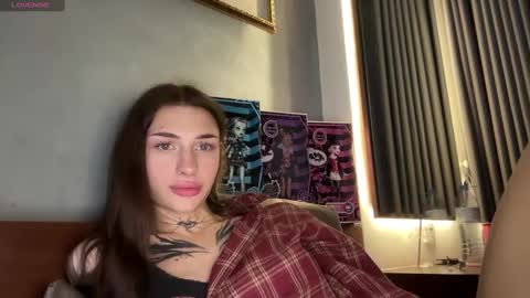 My name is Molly. Please say hello I like talking to you. If you have any wishes or obscene desires please use the tip menu online show from 12/27/24, 11:17