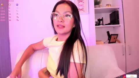 Snapshot of barbie_brunette3 chatting on 10/13/25, 03:17  independet model online show from 10/13/25, 03:17