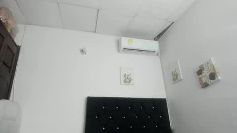 barbie_ds online show from 04/17/26, 12:19