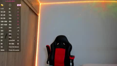 Snapshot of barbie_ebony_ chatting on 01/31/26, 07:11 Nicolle online show from 01/31/26, 07:11