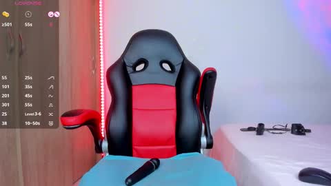 Snapshot of barbie_ebony_ chatting on 02/22/26, 10:03 Nicolle online show from 02/22/26, 10:03