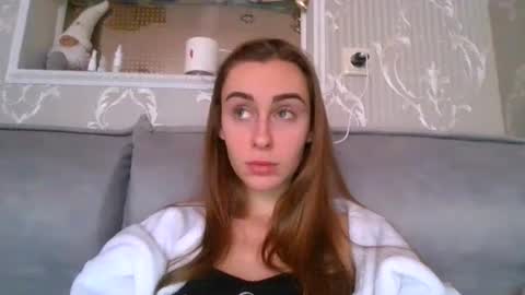 Snapshot of barbie_giirls_ chatting on 02/26/25, 11:09 Kate online show from 02/26/25, 11:09