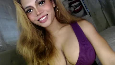 Snapshot of barbie_ivana chatting on 07/11/26, 02:14 barbei online show from 07/11/26, 02:14