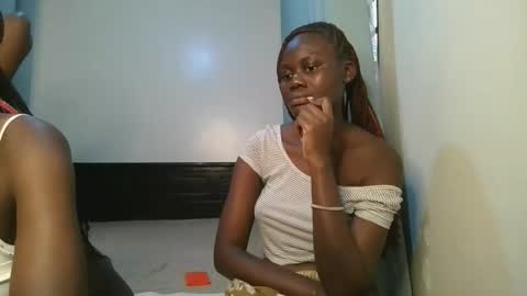 queen online show from 11/12/25, 01:22