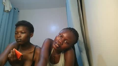 queen online show from 03/25/26, 11:00