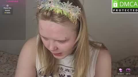 Snapshot of barbie_staze chatting on 02/25/26, 02:32 Barbie Staze online show from 02/25/26, 02:32