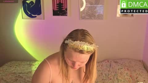 Snapshot of barbie_staze chatting on 02/27/26, 01:27 Barbie Staze online show from 02/27/26, 01:27