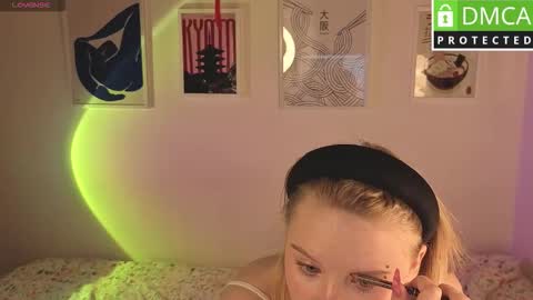 Snapshot of barbie_staze chatting on 02/28/26, 03:07 Barbie Staze online show from 02/28/26, 03:07