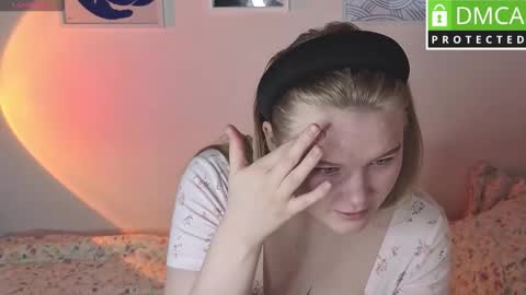 Snapshot of barbie_staze chatting on 03/13/26, 02:40 Barbie Staze online show from 03/13/26, 02:40