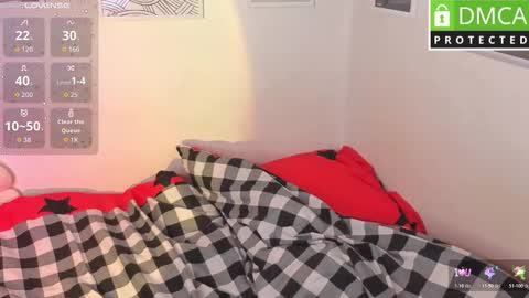 Snapshot of barbie_staze chatting on 03/25/26, 04:07 Barbie Staze online show from 03/25/26, 04:07