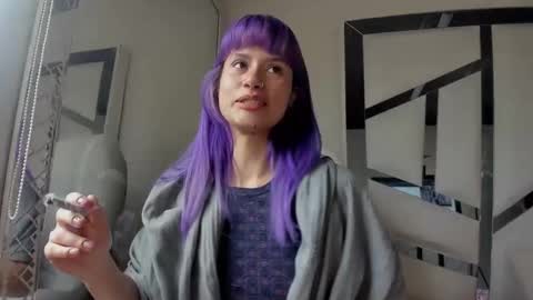 Barbie online show from 09/19/25, 12:28