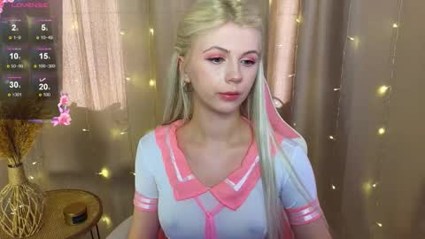 Snapshot of barbiee_b chatting on 10/24/25, 09:17 Stacy online show from 10/24/25, 09:17