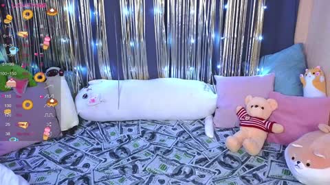 Eva online show from 12/18/24, 03:55