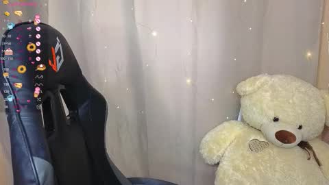 Eva online show from 09/22/25, 04:25