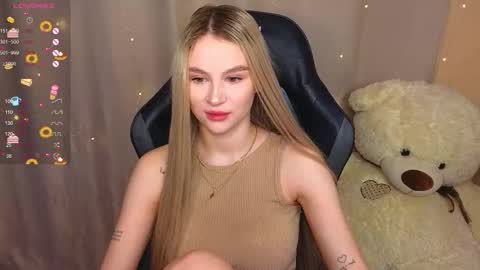 Eva online show from 09/24/25, 06:06