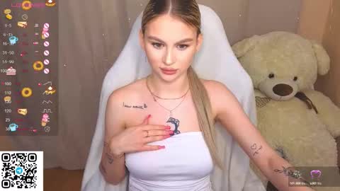 Eva online show from 10/16/25, 11:17