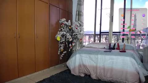 Snapshot of barbiefoxx chatting on 11/18/25, 07:51 Barbiefoxx online show from 11/18/25, 07:51