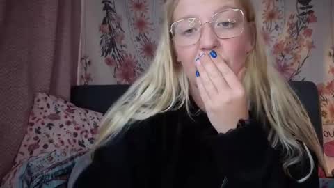 barbiegirl966 online show from 10/23/25, 11:42