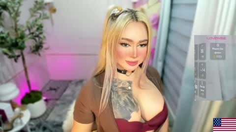 Snapshot of barbietop_alexa69 chatting on 04/28/26, 05:23 Miss Alexa Fields online show from 04/28/26, 05:23