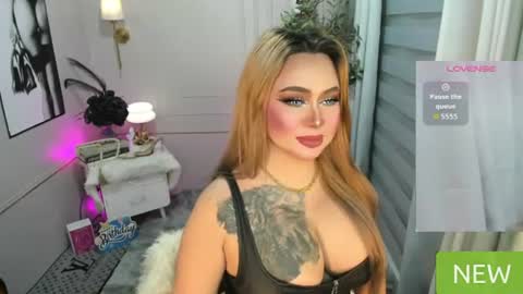Miss Alexa Fields  online show from 07/29/26, 01:04