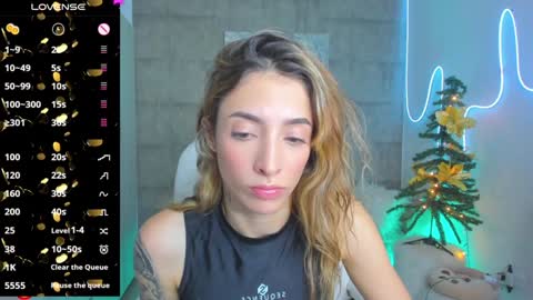 Snapshot of barbiie_scoth chatting on 12/07/24, 06:32 Barbie Scot online show from 12/07/24, 06:32