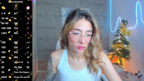 Snapshot of barbiie_scoth chatting on 12/28/24, 09:08 Barbie Scot online show from 12/28/24, 09:08