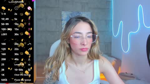 Snapshot of barbiie_scoth chatting on 01/08/25, 08:39 Barbie Scot online show from 01/08/25, 08:39