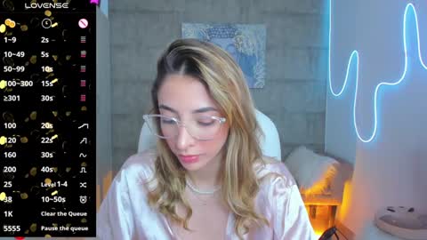 Snapshot of barbiie_scoth chatting on 01/10/25, 09:20 Barbie Scot online show from 01/10/25, 09:20