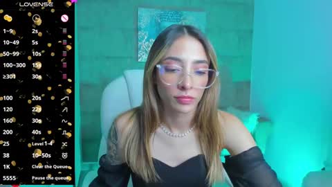 Snapshot of barbiie_scoth chatting on 02/16/25, 10:43 Barbie Scot online show from 02/16/25, 10:43