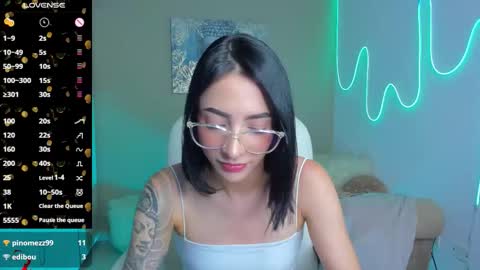 Snapshot of barbiie_scoth chatting on 10/16/25, 08:43 Barbie Scot online show from 10/16/25, 08:43