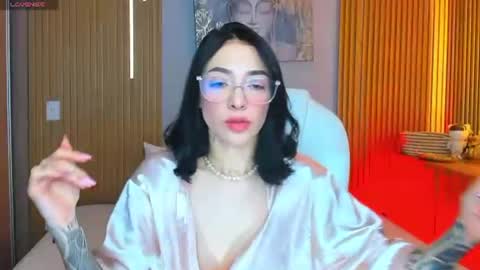 Snapshot of barbiie_scoth chatting on 07/05/26, 05:25 Barbie Scot online show from 07/05/26, 05:25