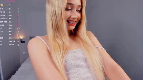 Snapshot of barbimia chatting on 05/18/26, 04:57 Mia online show from 05/18/26, 04:57