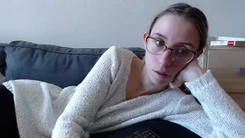 Snapshot of barelylegalblondy chatting on 02/26/26, 09:52 Lena online show from 02/26/26, 09:52