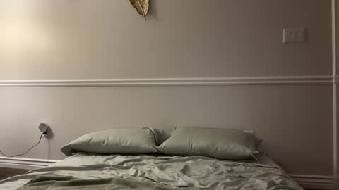 Snapshot of baristachicka28 chatting on 02/17/26, 05:04 chicka online show from 02/17/26, 05:04