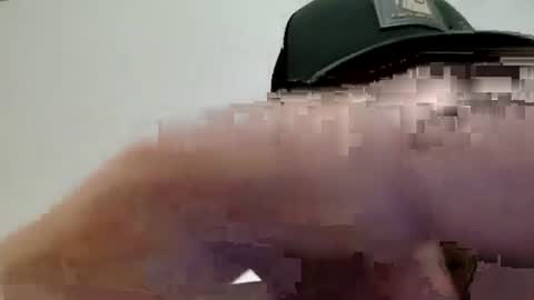 Snapshot of barniemay chatting on 12/21/25, 05:09 barniemay online show from 12/21/25, 05:09