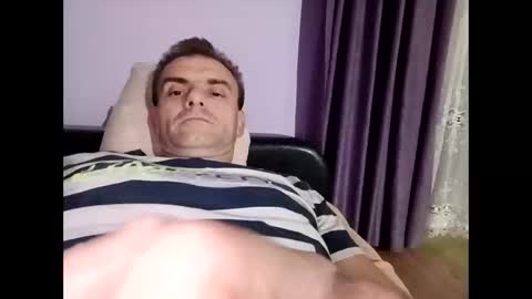 Snapshot of baron7777 chatting on 11/02/25, 07:38 baron7777 online show from 11/02/25, 07:38